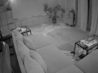 Camsoda Adult Webcams of voyeurcam-julmodels-living-4