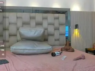 Camsoda Adult Webcam of noah-pariss