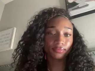 Camsoda Live Sex Cam of itsbombshellbarbie