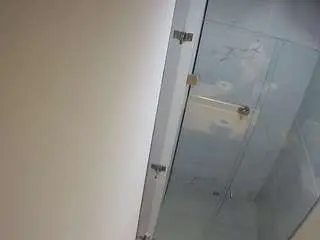 Camsoda Free Porn Cam of voyeurcam-casa-salsa-shower-1