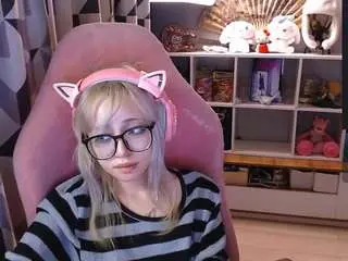 Camsoda Sex Chat of evettejessick