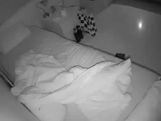 Camsoda Adult Webcam of voyeurcam-julmodels-greybed-1