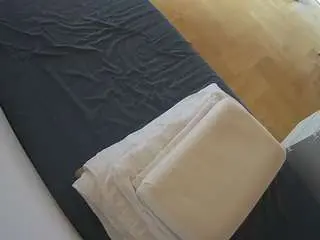 Camsoda Live Sex of voyeurcam-julmodels-greybed-2