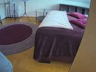Camsoda Best Webcam of voyeurcam-julmodels-whitebed-6