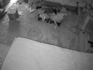 Camsoda Free Porn Cam of voyeurcam-julmodels-whitebed-5