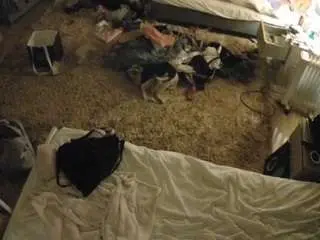 Camsoda Sex Cam of voyeurcam-julmodels-whitebed-5