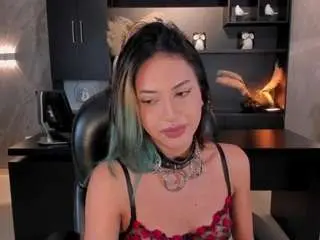 Camsoda Nude Webcam of kayralanne