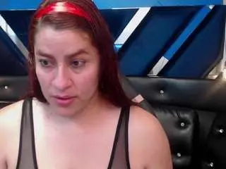 Camsoda Nude Webcam of rhachel-evans