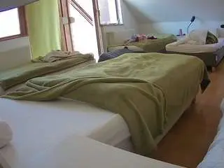 Camsoda Live Sex of voyeurcam-julmodels-bed-2