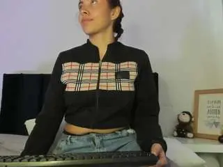 Camsoda Watch Live Sex Cams of melanie-rouxs
