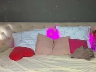 Camsoda Free Porn Cam of gentle-sine