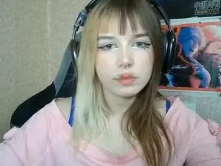 Camsoda Free Porn Cam of mechellebabineau