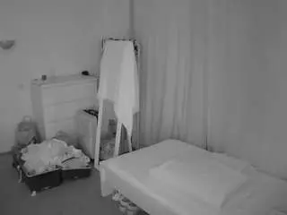 Camsoda Nude Webcam of voyeurcam-julmodels-reallife-3
