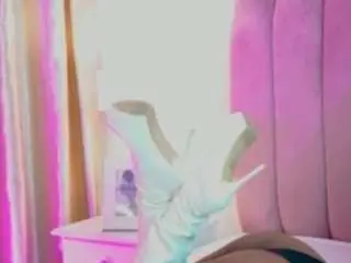 Camsoda Adult Webcams of kiimberly-cute
