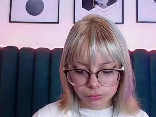 Camsoda Adult Video Chat of velori-fg
