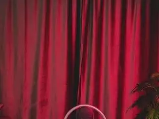 Camsoda Sex Chat of cute-dora