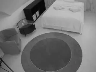 Camsoda Adult Webcam of voyeurcam-julmodels-whitebed-1
