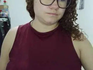 Camsoda Nude Webcam of curly-greeneyed