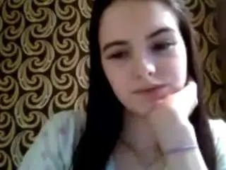 Camsoda Nude Webcam of karolebelen