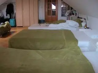 Camsoda Adult Webcam of voyeurcam-julmodels-bed-3