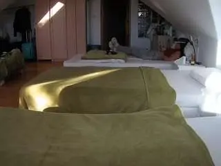 Camsoda Adult Webcam of voyeurcam-julmodels-bed-3