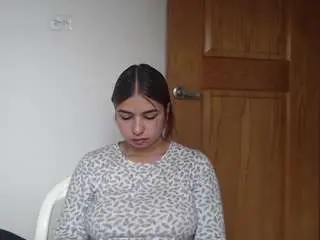 Camsoda Adult Video Chat of curtis-leah