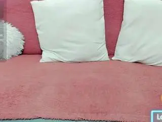 Camsoda Free Porn Cam of miiakittyy