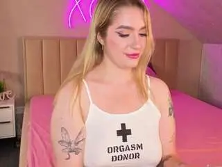 Camsoda Free Live Porn of nelly-lamb