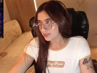 Camsoda Nude Webcam of andrea-tasty-tf