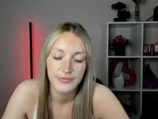 Camsoda Sex Chat of evelynblond