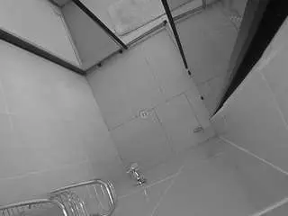 Camsoda Nude Webcam of voyeurcam-jb-shower-2