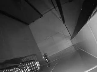 Camsoda Live Sex Cam of voyeurcam-jb-shower-2