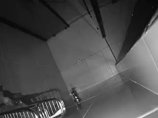 Camsoda Private Sex Chat of voyeurcam-jb-shower-2