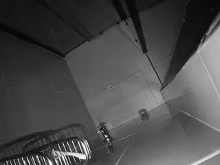 Camsoda Private Sex Chat of voyeurcam-jb-shower-2