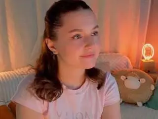 Camsoda Watch Live Sex Cams of dellaberliner
