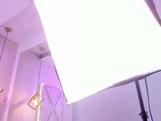 Camsoda Free Porn Cam of clarentzbaileys
