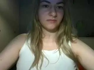 Camsoda Free Porn Cam of rosiejune