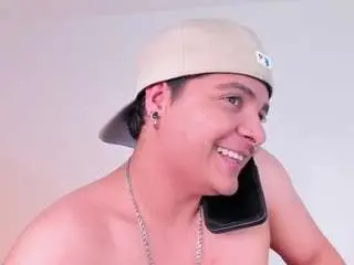 Camsoda Watch Live Sex Cams of isabellamout