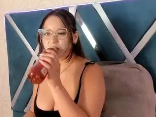 Camsoda Free Live Porn of sky-saenz