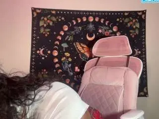 Camsoda Free Porn Cam of xzoexx