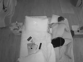 Camsoda Sex Cam of voyeurcam-celticiron-01