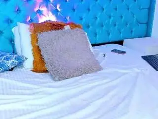 Camsoda Free Live Porn of parisroa