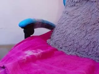 Camsoda Free Porn Cam of klylls-squirt