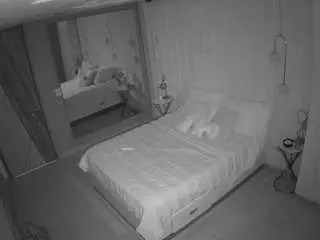 Camsoda Live Sex of voyeurcam-casa-salsa-bedroom-2