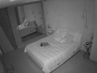 Camsoda Private Sex Chat of voyeurcam-casa-salsa-bedroom-2