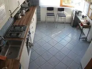 Camsoda Live Sex Cam of voyeurcam-julmodels-kitchen-2