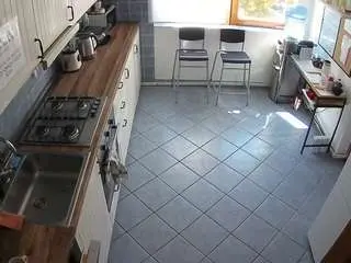 Camsoda Nude Webcam of voyeurcam-julmodels-kitchen-2