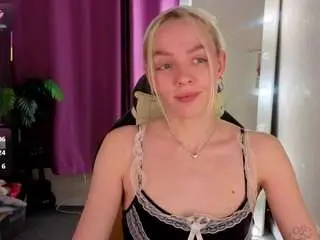 Camsoda Adult Webcam of rocket-bunnyy