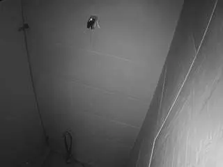 Camsoda Live Porn of voyeurcam-jb-shower-1