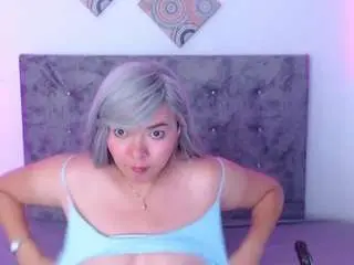 Camsoda Adult Webcams of sally-harper